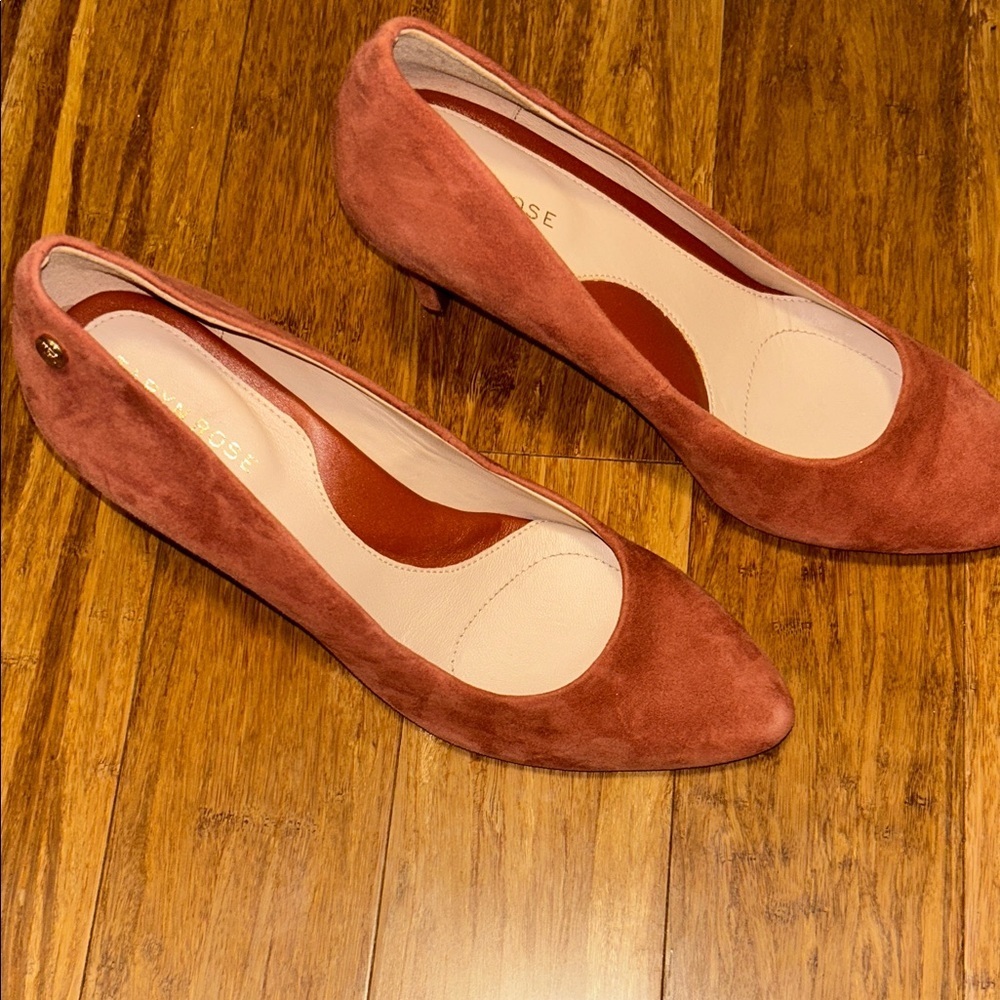 Taryn Rose Terracotta Suede Pointed Toe Heels Size 8 Comfort Pumps - Picture 3 of 10